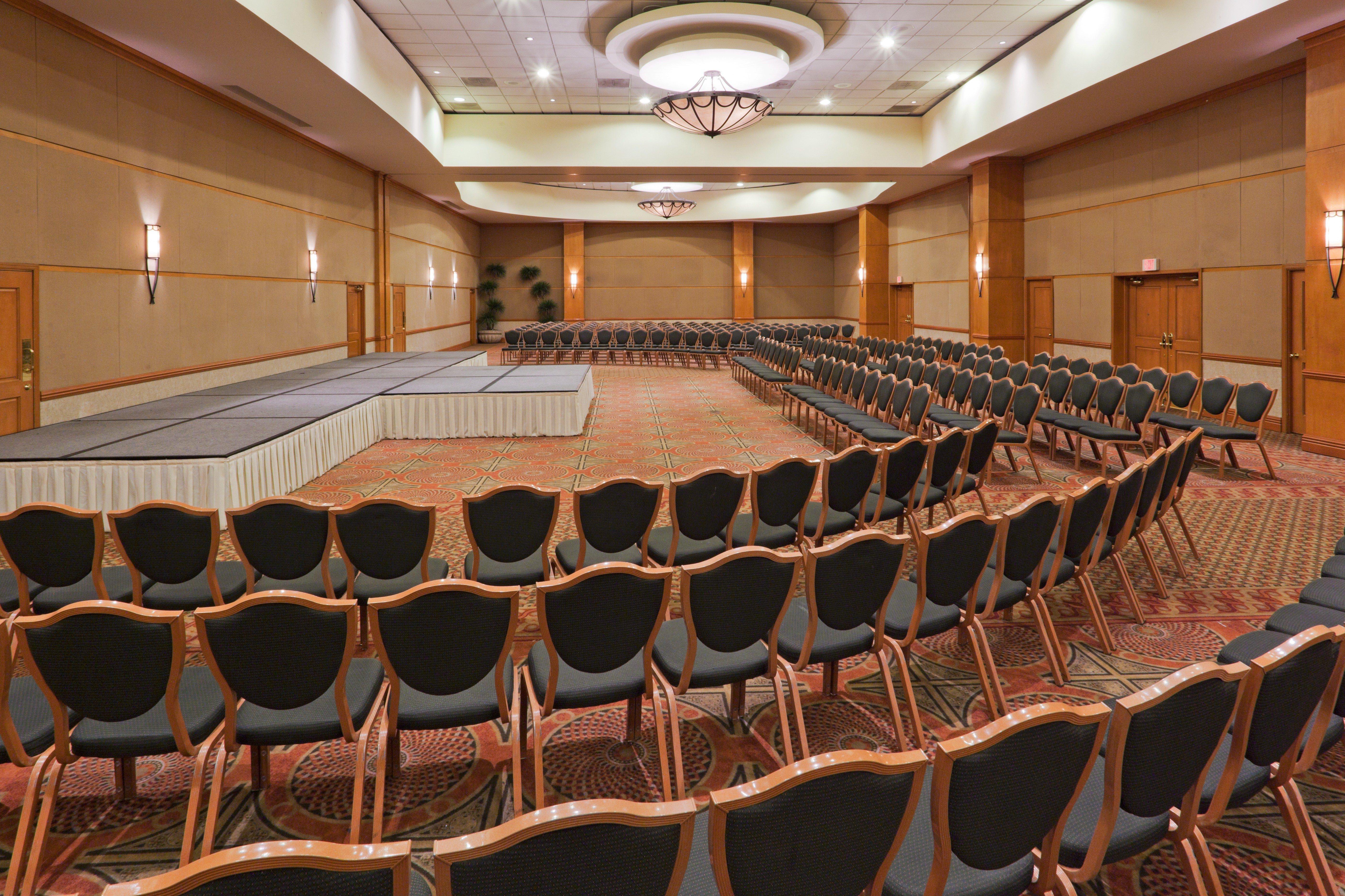 Hotel Crowne Plaza Torreon By Ihg Esterno foto