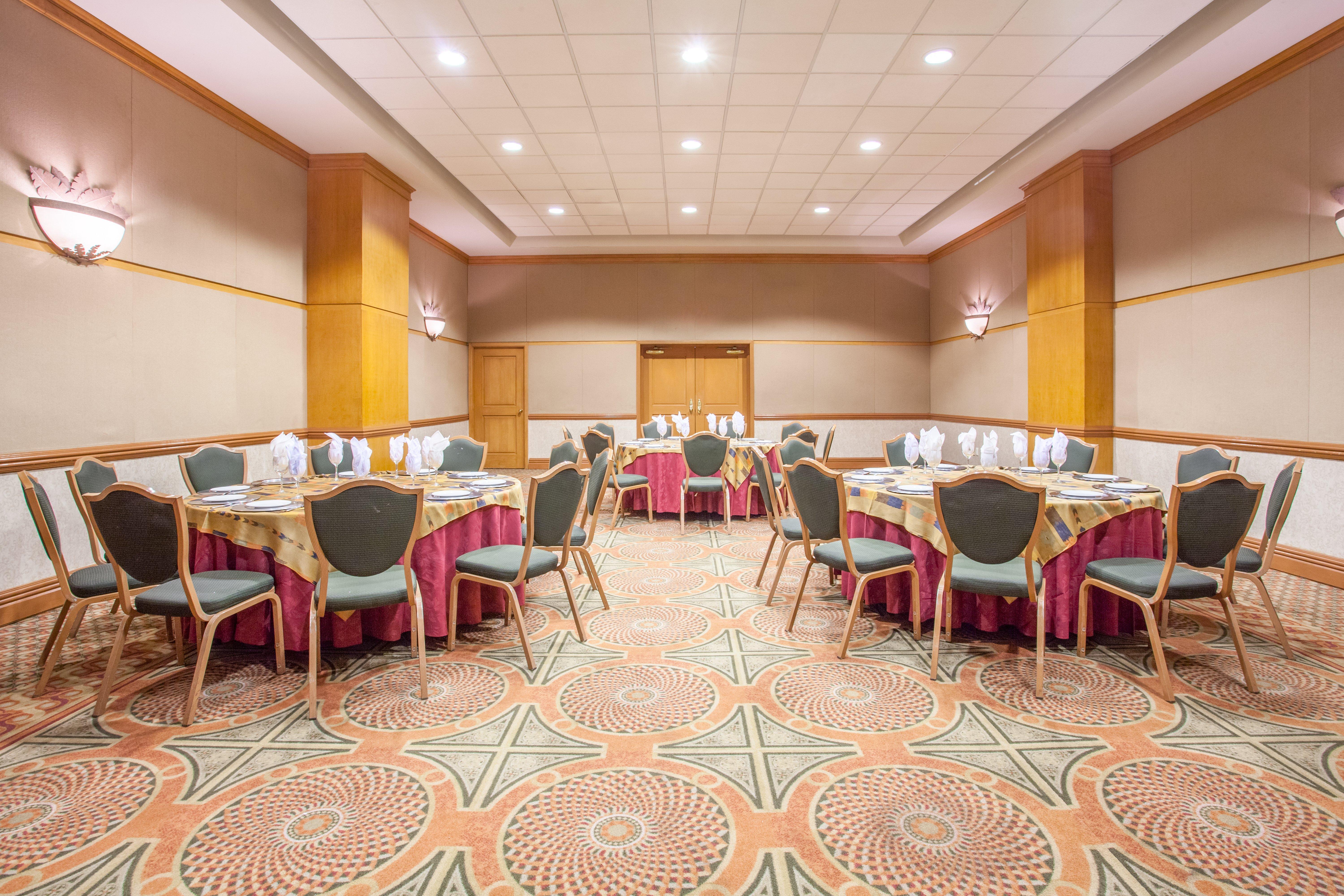 Hotel Crowne Plaza Torreon By Ihg Esterno foto