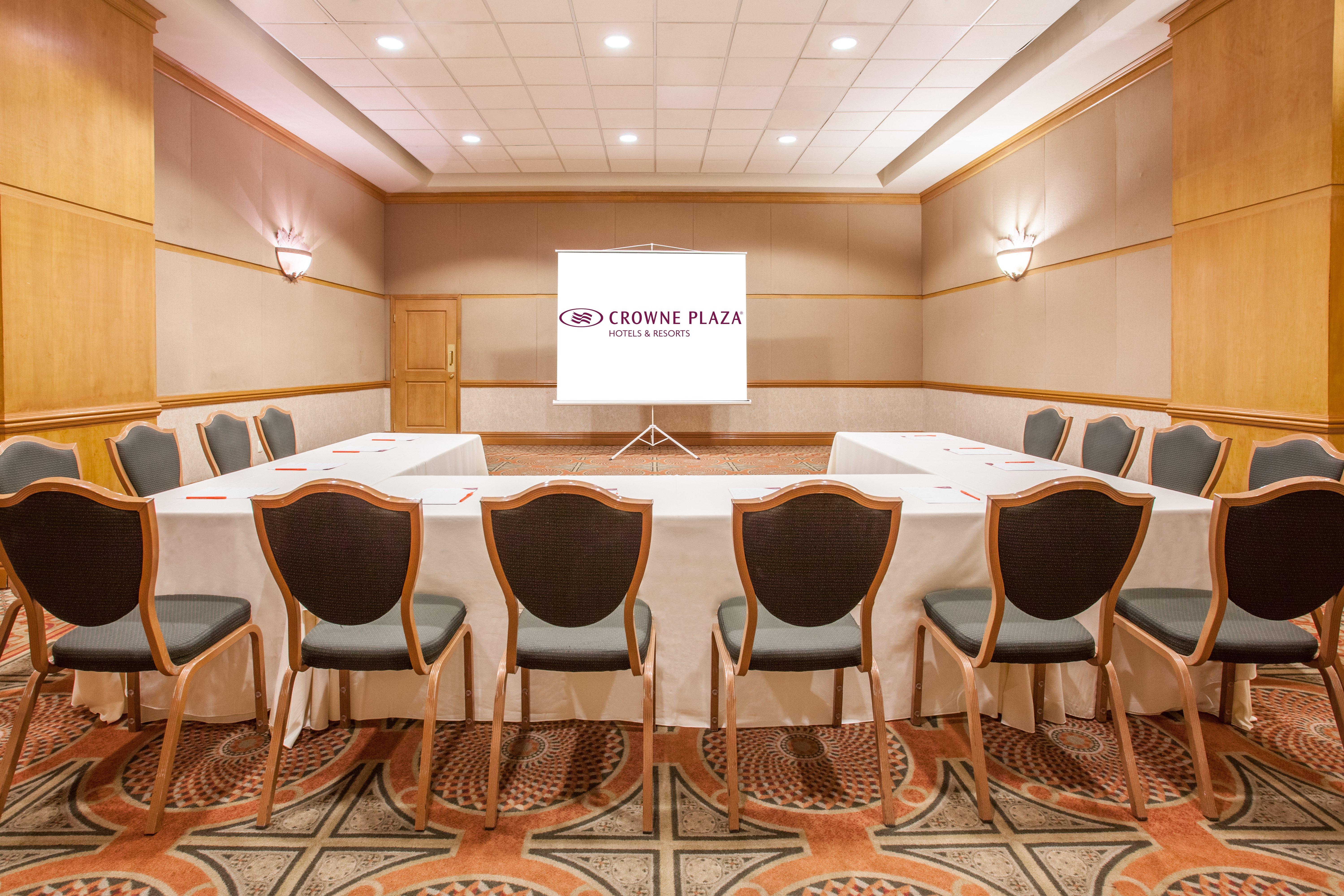 Hotel Crowne Plaza Torreon By Ihg Esterno foto