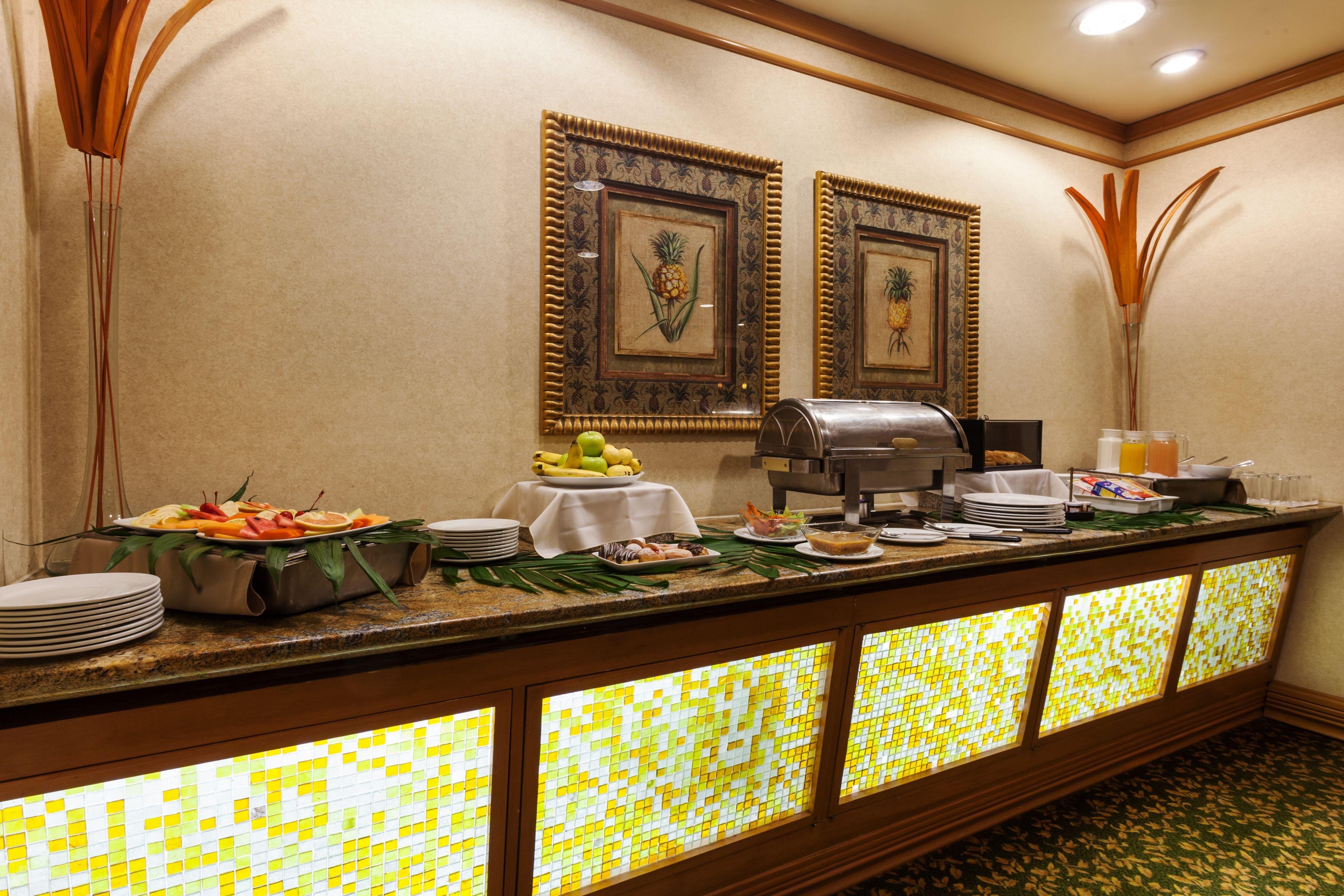 Hotel Crowne Plaza Torreon By Ihg Esterno foto