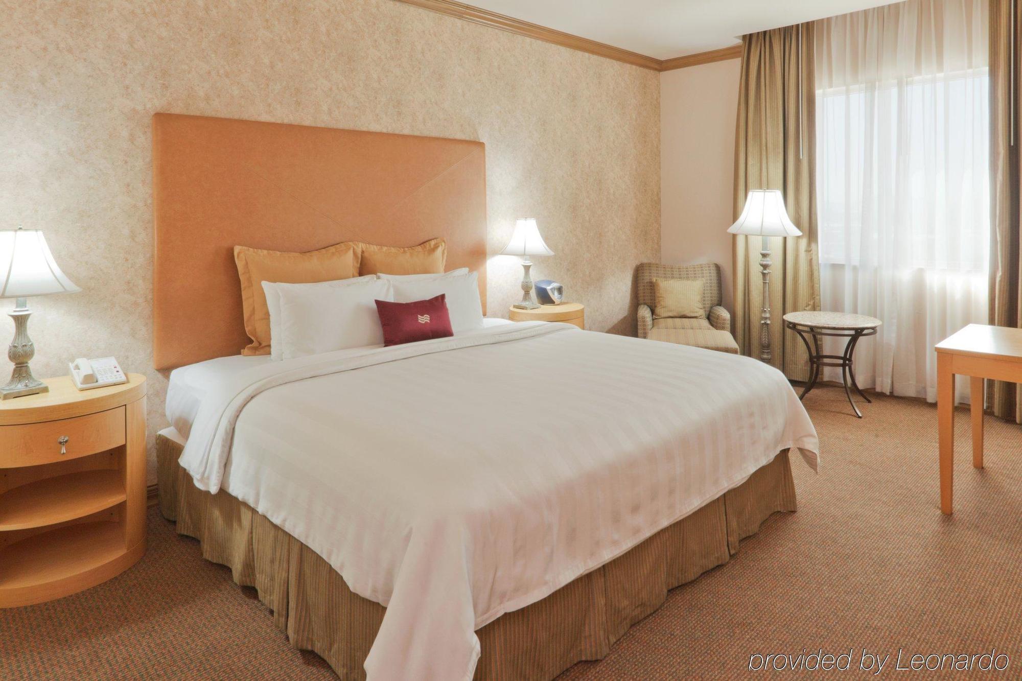 Hotel Crowne Plaza Torreon By Ihg Camera foto